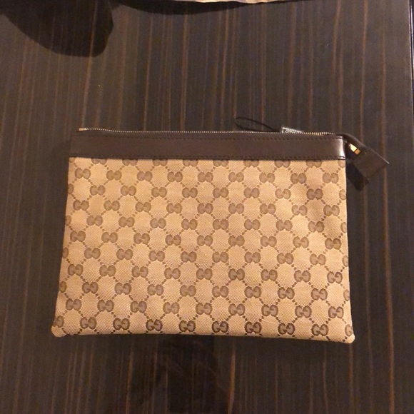 Gucci Handbags - Gucci bag